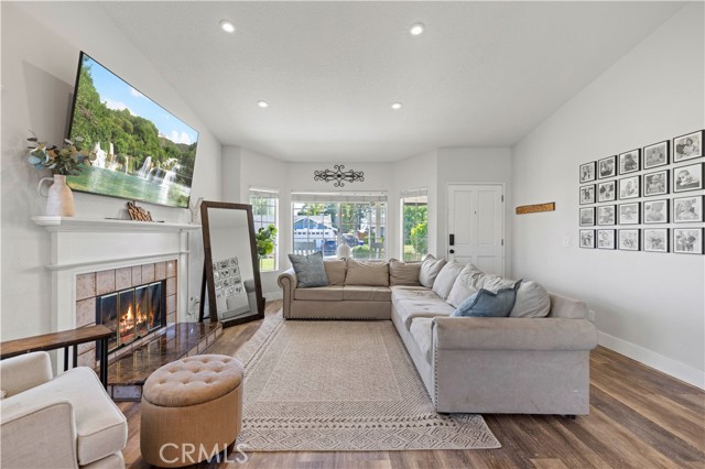 Image 6 of 42 For 27724 Crookshank Drive
