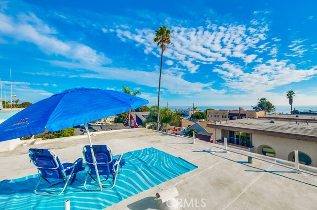 Detail Gallery Image 9 of 74 For 669 W 40th St #4,  San Pedro,  CA 90731 - 3 Beds | 2/1 Baths