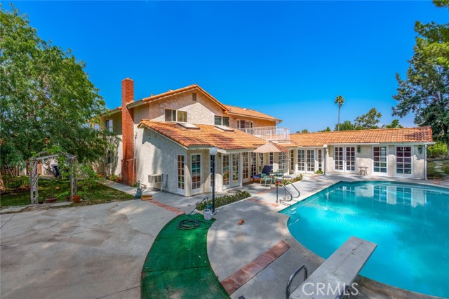 40 Club View Lane, Rolling Hills Estates, California 90274, 5 Bedrooms Bedrooms, ,3 BathroomsBathrooms,Residential,Sold,Club View,PW22062532