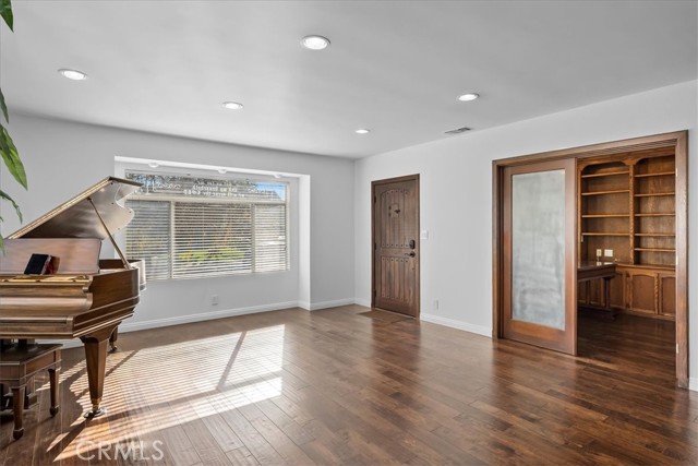 2407 Hawkins Avenue, Redondo Beach, California 90278, 4 Bedrooms Bedrooms, ,2 BathroomsBathrooms,Residential,Sold,Hawkins Avenue,SB22014736