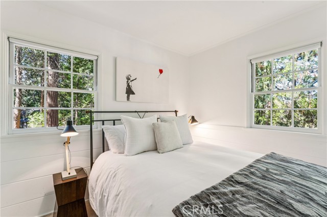 Detail Gallery Image 20 of 58 For 222 Holiday, Lake Arrowhead,  CA 92352 - 3 Beds | 2 Baths