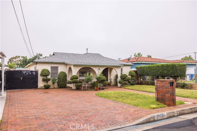 20934 Vose Street, Canoga Park CA: https://media.crmls.org/medias/43b48935-bf8d-4526-8623-a043d7cc5a12.jpg
