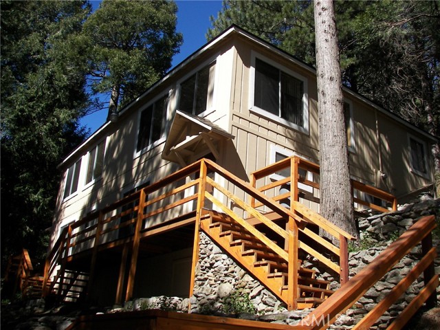 Detail Gallery Image 9 of 69 For 21636 Sawpit Canyon, Cedarpines Park,  CA 92322 - 3 Beds | 2 Baths