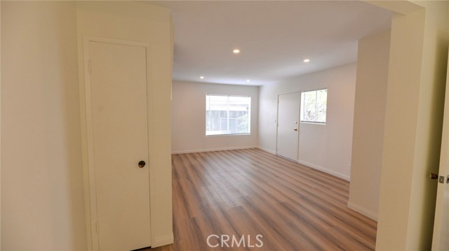 Detail Gallery Image 6 of 16 For 218 Avenida Rosa #3,  San Clemente,  CA 92672 - 2 Beds | 1/1 Baths