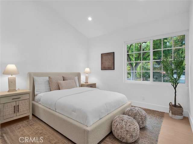 Image 36 of 51 For 24100 Philiprimm Street