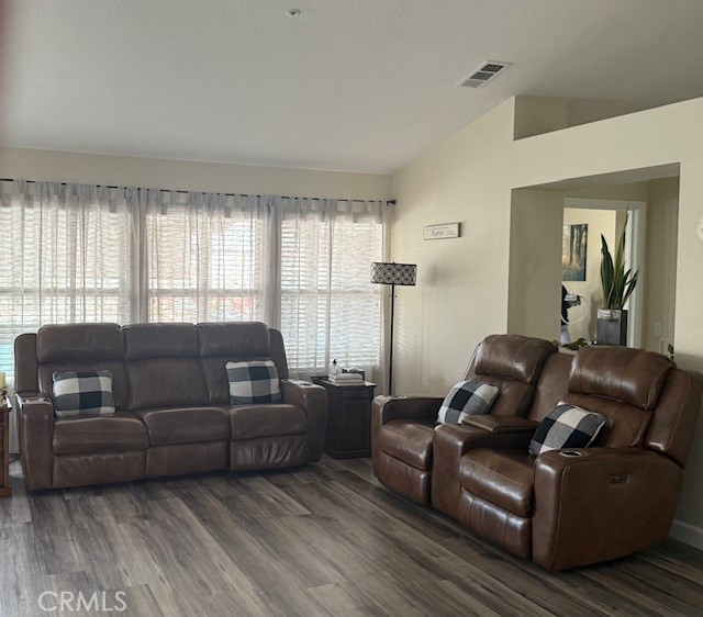 Detail Gallery Image 24 of 49 For 7670 Stoney Creek Ct, Highland,  CA 92346 - 4 Beds | 2 Baths