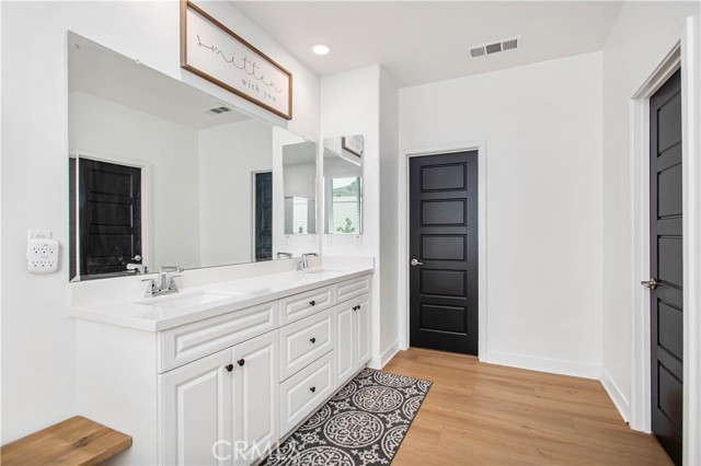 29427 Studio Drive, Menifee CA: https://media.crmls.org/medias/43b57b87-3255-4417-9eee-000449d1f473.jpg