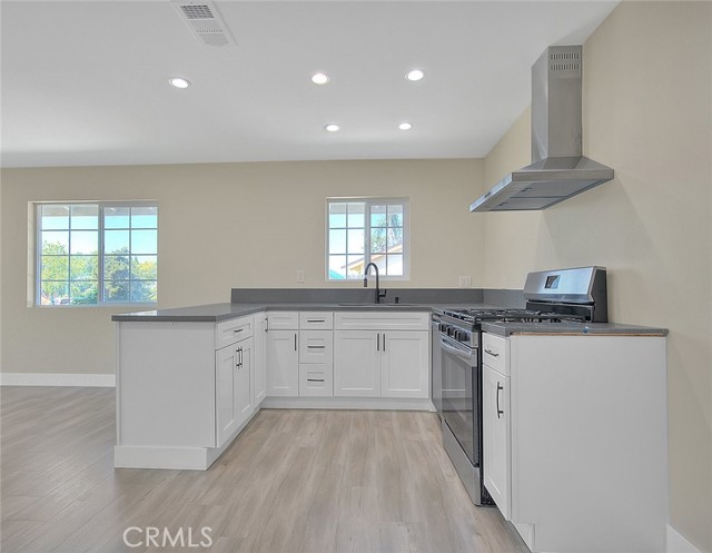 Detail Gallery Image 26 of 31 For 340 W Caroline St, Ontario,  CA 91762 - 7 Beds | 4 Baths