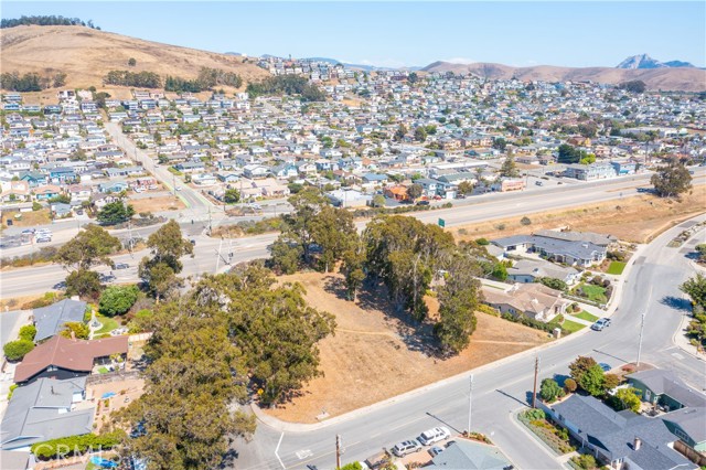 Detail Gallery Image 34 of 39 For 2783 Coral Ave, Morro Bay,  CA 93442 - – Beds | – Baths