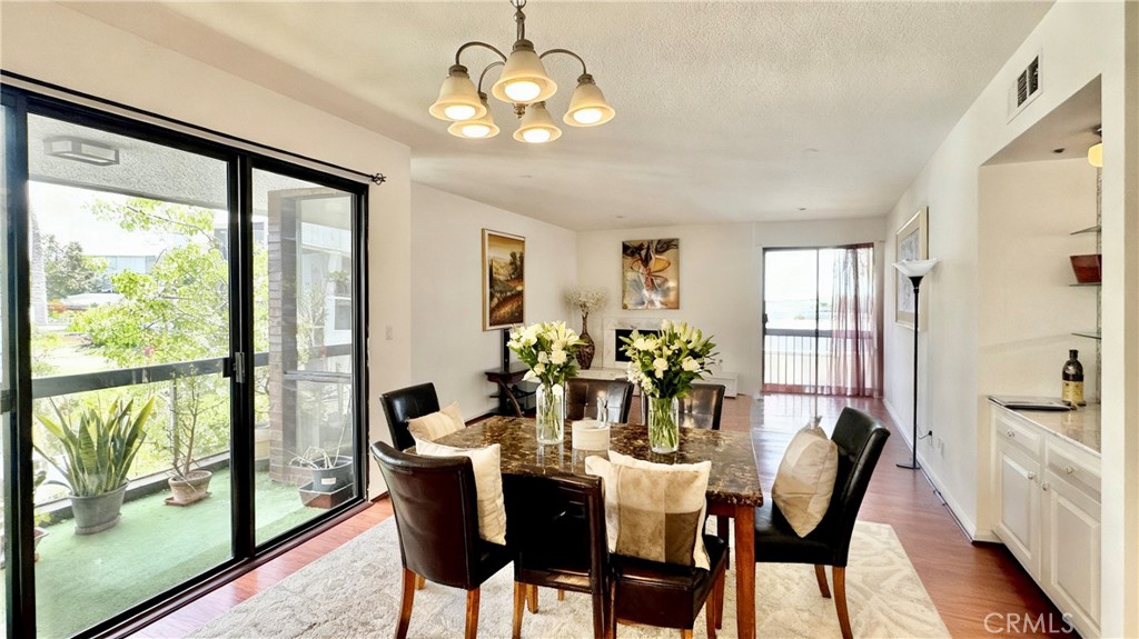 324 N Palm Drive #407