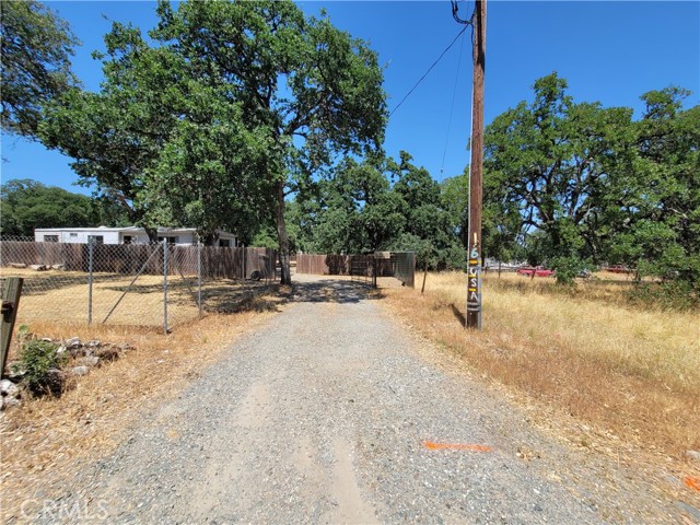 16970 Rancho Tehama Road, Corning CA: https://media.crmls.org/medias/43b9e559-ae77-4a68-a011-e57b3eb3177c.jpg
