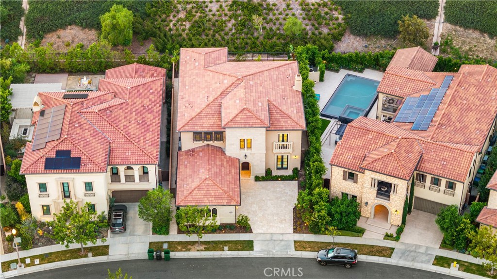 MLS #OC25277279 image #10