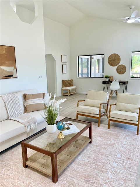 19779 Mountain Meadow S, Hidden Valley Lake CA: https://media.crmls.org/medias/43baf1f2-7469-4e6b-a46c-68687b04c0be.jpg
