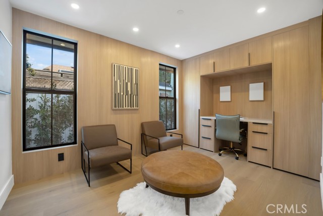 Detail Gallery Image 29 of 63 For 11107 Kling St, North Hollywood,  CA 91602 - 4 Beds | 4 Baths