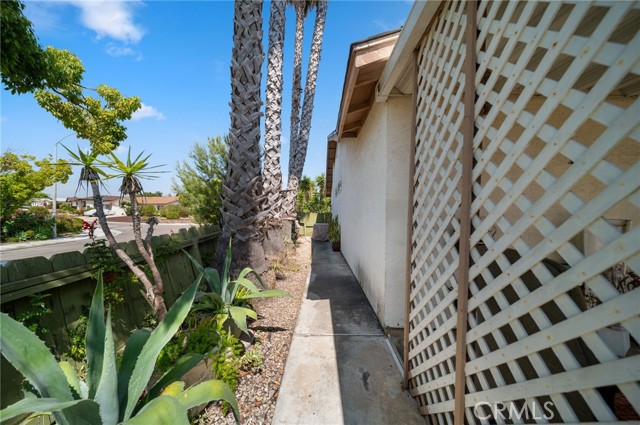 301 San Dimas Avenue, Oceanside, California 92057, 2 Bedrooms Bedrooms, ,2 BathroomsBathrooms,Residential,For Sale,San Dimas Avenue,SW24114512