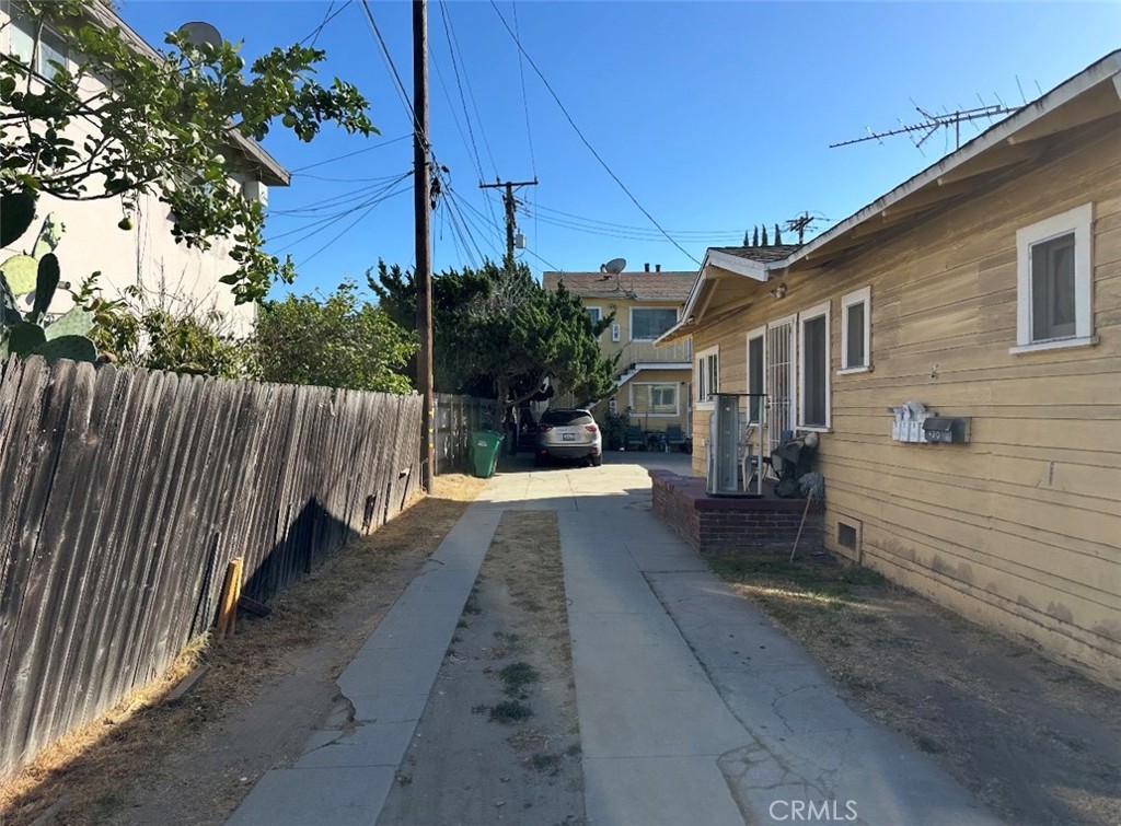 MLS #SB25247710 image #1