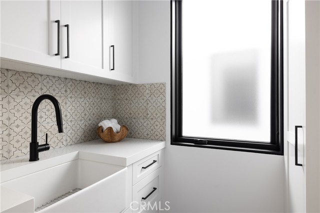 Detail Gallery Image 23 of 50 For 1313 Ocean Ave, Seal Beach,  CA 90740 - 3 Beds | 3/1 Baths