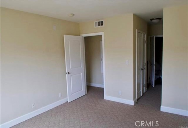 Detail Gallery Image 3 of 5 For 10982 Roebling Ave #565,  Los Angeles,  CA 90024 - 2 Beds | 2 Baths