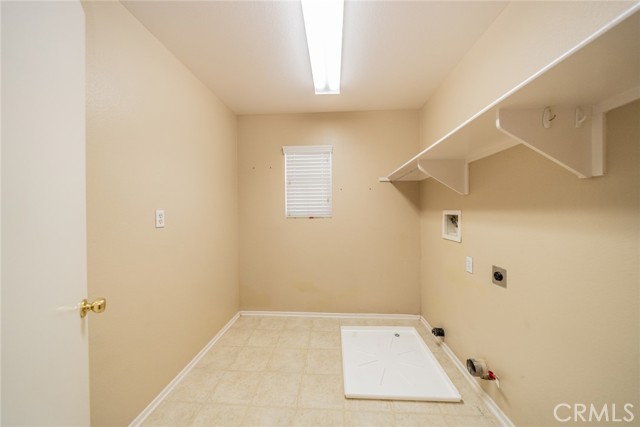 Detail Gallery Image 34 of 51 For 32057 Meadow Wood Ln, Lake Elsinore,  CA 92532 - 3 Beds | 2/1 Baths