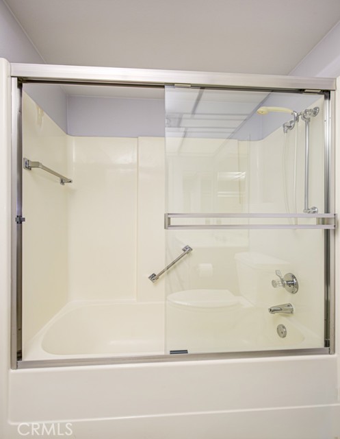Detail Gallery Image 16 of 28 For 3510 Bahia Blanca 3c,  Laguna Woods,  CA 92637 - 2 Beds | 2 Baths