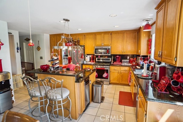 29720 Creekbed Road, Castaic CA: https://media.crmls.org/medias/43bfbfd0-199d-42e3-b222-93ccd8fbccf1.jpg