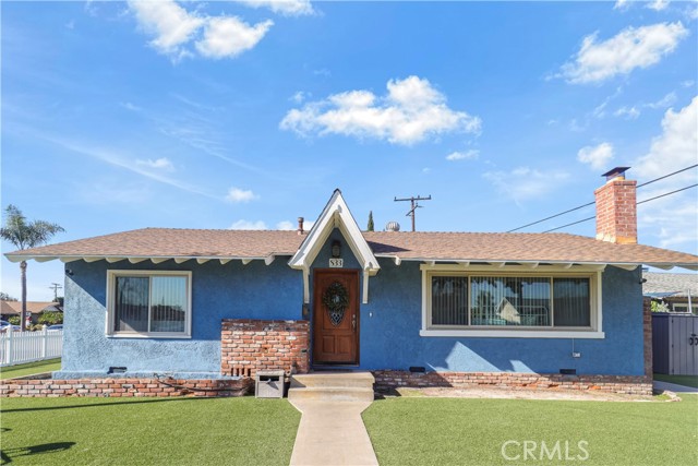 Detail Gallery Image 2 of 22 For 833 S Kouri, Anaheim,  CA 92804 - 3 Beds | 2 Baths