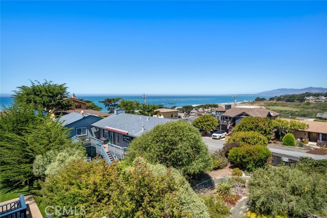 373 Bristol Street, Cambria CA: https://media.crmls.org/medias/43c0914d-0450-4b2c-9d6b-187f6078334d.jpg