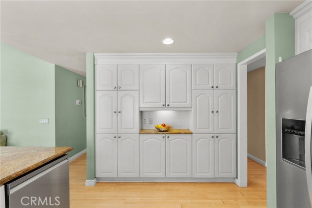 Detail Gallery Image 16 of 38 For 24632 Varese Ct, Valencia,  CA 91355 - 3 Beds | 2 Baths