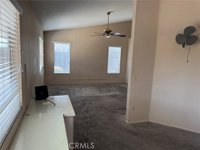 30253 Pebble Beach Drive, Menifee CA: https://media.crmls.org/medias/43c15496-7093-4eba-a7dd-5338fc107882.jpg
