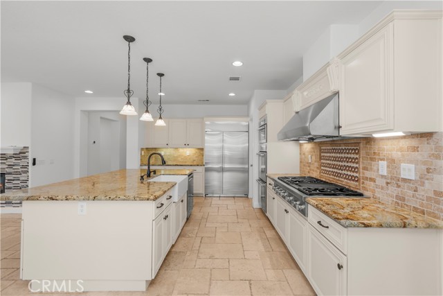 Detail Gallery Image 34 of 69 For 17832 Canyonwood Dr, Riverside,  CA 92504 - 4 Beds | 3/1 Baths