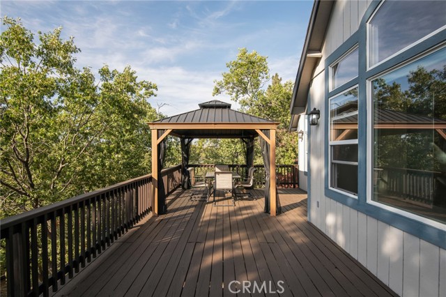 Detail Gallery Image 18 of 25 For 1477 Sequoia Dr, Lake Arrowhead,  CA 92352 - 4 Beds | 2/1 Baths