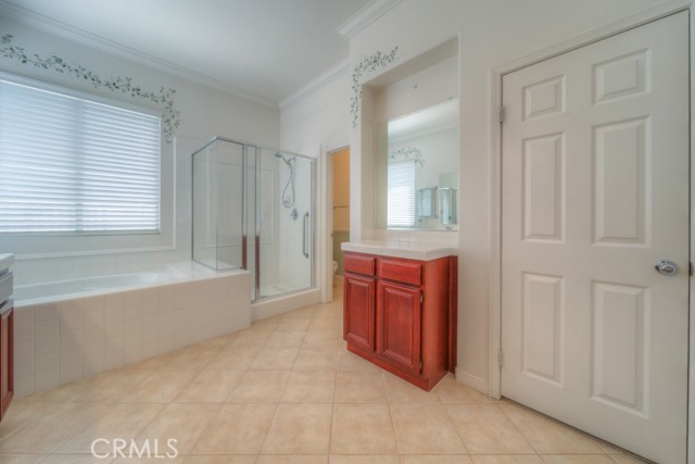 42133 Wagon Wheel Lane, Murrieta CA: https://media.crmls.org/medias/43c3a1e2-0016-40c9-86d5-11c6a97808f4.jpg