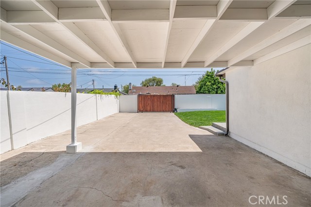 Detail Gallery Image 38 of 40 For 5562 Edinger Ave, Huntington Beach,  CA 92649 - 3 Beds | 2 Baths