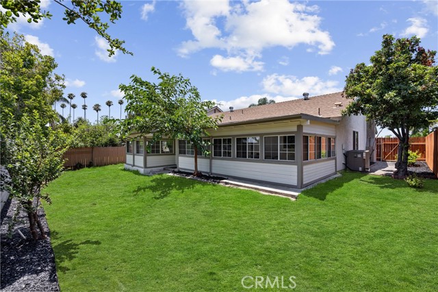 9185 Jadeite Avenue, Rancho Cucamonga CA: https://media.crmls.org/medias/43c4d662-5ae3-4bd0-9dc7-d901a1e289e0.jpg