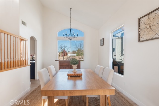 Detail Gallery Image 7 of 25 For 2104 Summit, Paso Robles,  CA 93446 - 4 Beds | 3 Baths