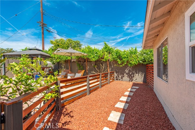 Detail Gallery Image 25 of 29 For 2041 Lupin St, Simi Valley,  CA 93065 - 3 Beds | 2 Baths