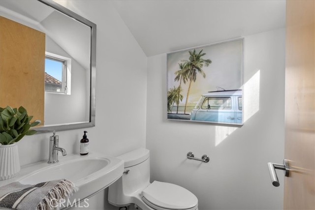 1130 Prospect Ave, Hermosa Beach, California 90254, 4 Bedrooms Bedrooms, ,3 BathroomsBathrooms,Residential,For Sale,Prospect Ave,SB25036806