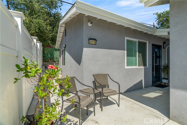 3419 Montrose Avenue, La Crescenta CA: https://media.crmls.org/medias/43c6745f-e243-48e1-beb4-b01b67a50ae9.jpg