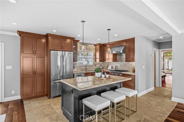 224 Pauline Place, Costa Mesa CA: https://media.crmls.org/medias/43c68829-f481-4e69-b6a7-ae21539d9ddc.jpg