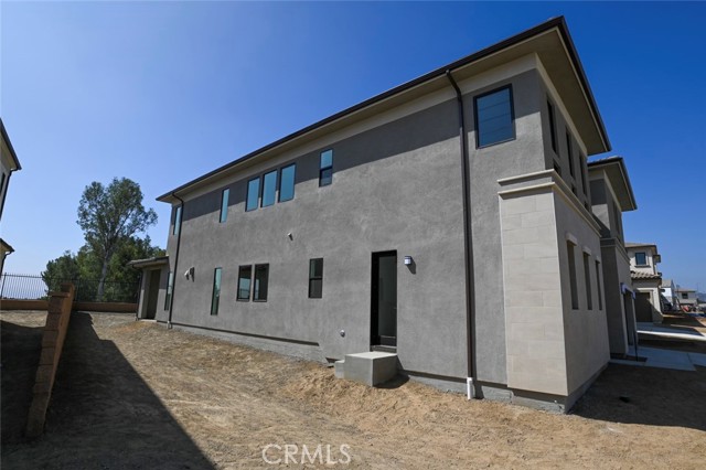 Detail Gallery Image 5 of 65 For 20552 Edgewood Ct, Chatsworth,  CA 91311 - 5 Beds | 5/1 Baths