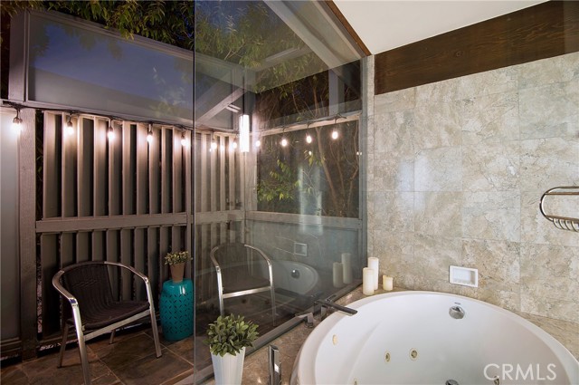 Detail Gallery Image 44 of 52 For 785 Alta Vista, Laguna Beach,  CA 92651 - 3 Beds | 3/1 Baths