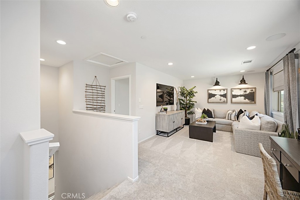 MLS #IG25092658 image #9