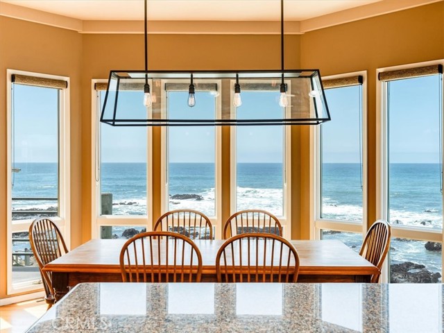 Detail Gallery Image 7 of 53 For 2585 Sherwood Drive, Cambria,  CA 93428 - 3 Beds | 3/1 Baths