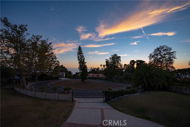 Detail Gallery Image 67 of 75 For 984 La Cresta Pl, Palos Verdes Estates,  CA 90274 - 6 Beds | 4 Baths