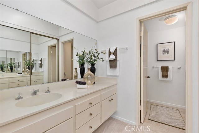 Detail Gallery Image 33 of 37 For 428 Vista Grande, Newport Beach,  CA 92660 - 3 Beds | 2/1 Baths