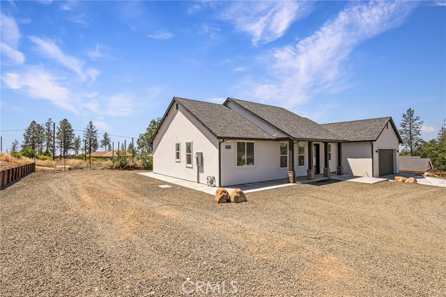 Detail Gallery Image 2 of 28 For 1890 Arrowhead Dr, Paradise,  CA 95969 - 3 Beds | 2 Baths