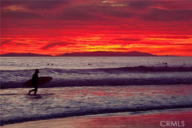 Detail Gallery Image 14 of 22 For 914 Delaware St #B,  Huntington Beach,  CA 92648 - 2 Beds | 1/1 Baths