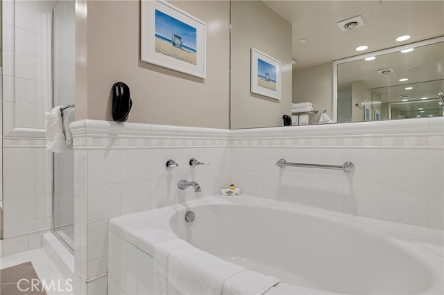 1300 The Strand, Hermosa Beach, California 90254, 1 Bedroom Bedrooms, ,1 BathroomBathrooms,Residential,For Sale,The Strand,SB25035973