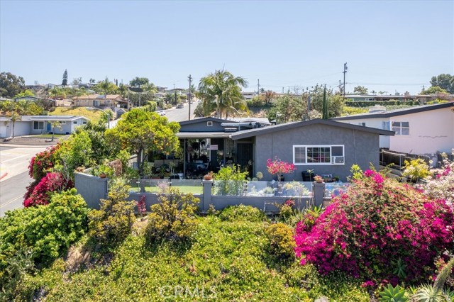 Detail Gallery Image 35 of 42 For 6096 Crawford St, San Diego,  CA 92120 - 4 Beds | 3 Baths