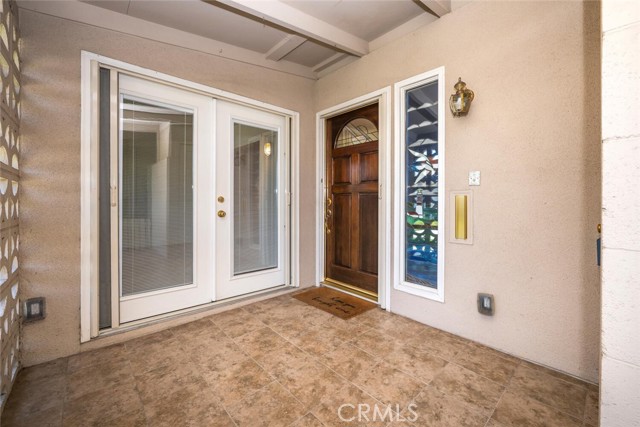 13350 St. Andrews Drive, Seal Beach CA: https://media.crmls.org/medias/43ca7768-95cd-4758-a49b-5e0d3659b412.jpg